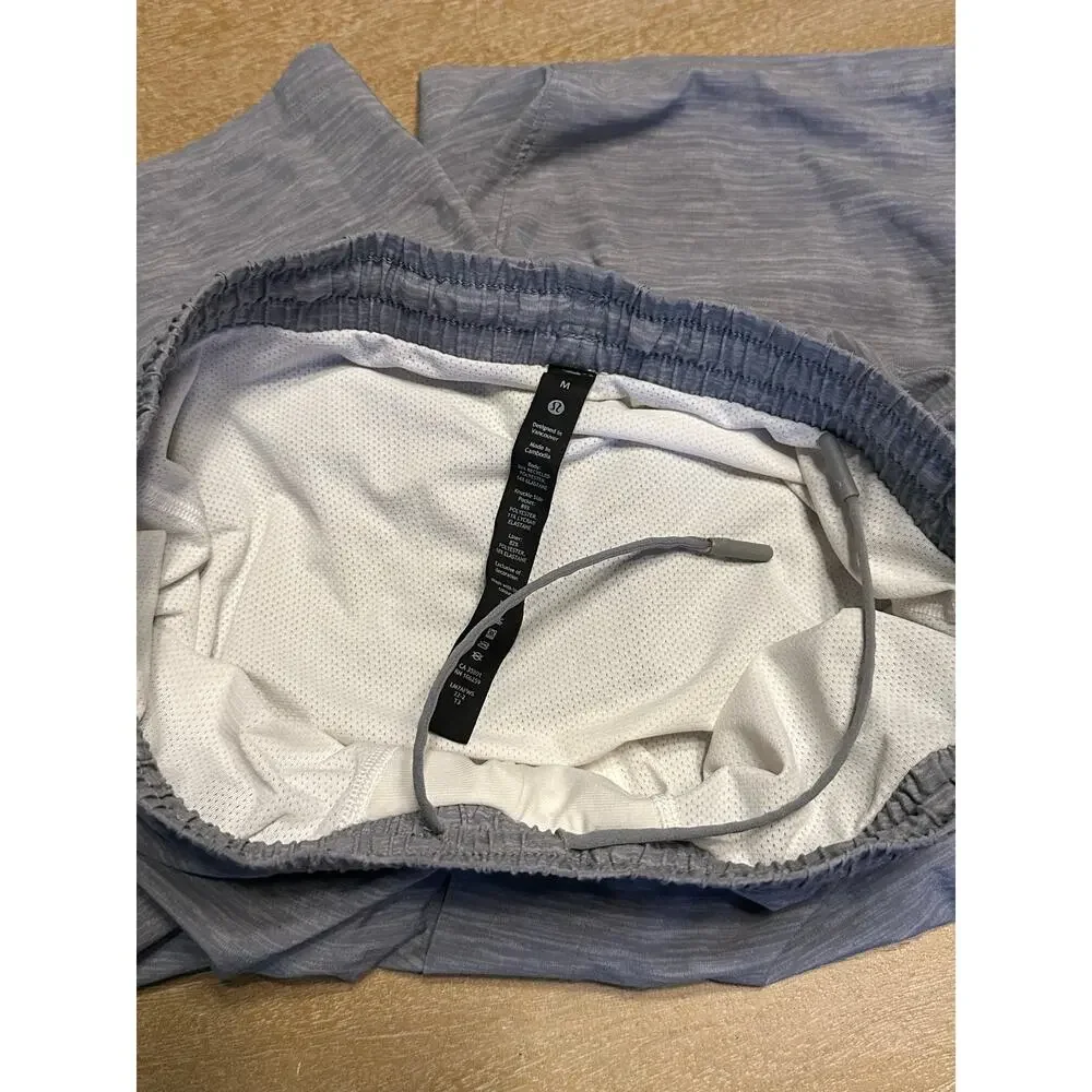 Lululemon Pace Breaker Short *Lined‎ 7" GRAY Medium - Picture 3 of 7
